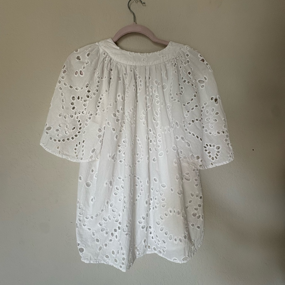 Tuckernuck White Eyelet Finley Flutter Sleeve Top - Picture 6 of 7